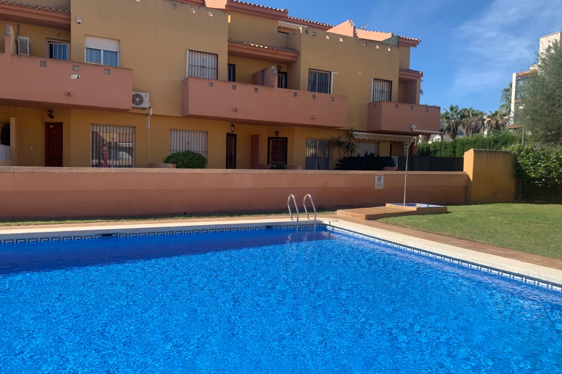 Townhouse in Cabo Roig (MGH-6254CR)
